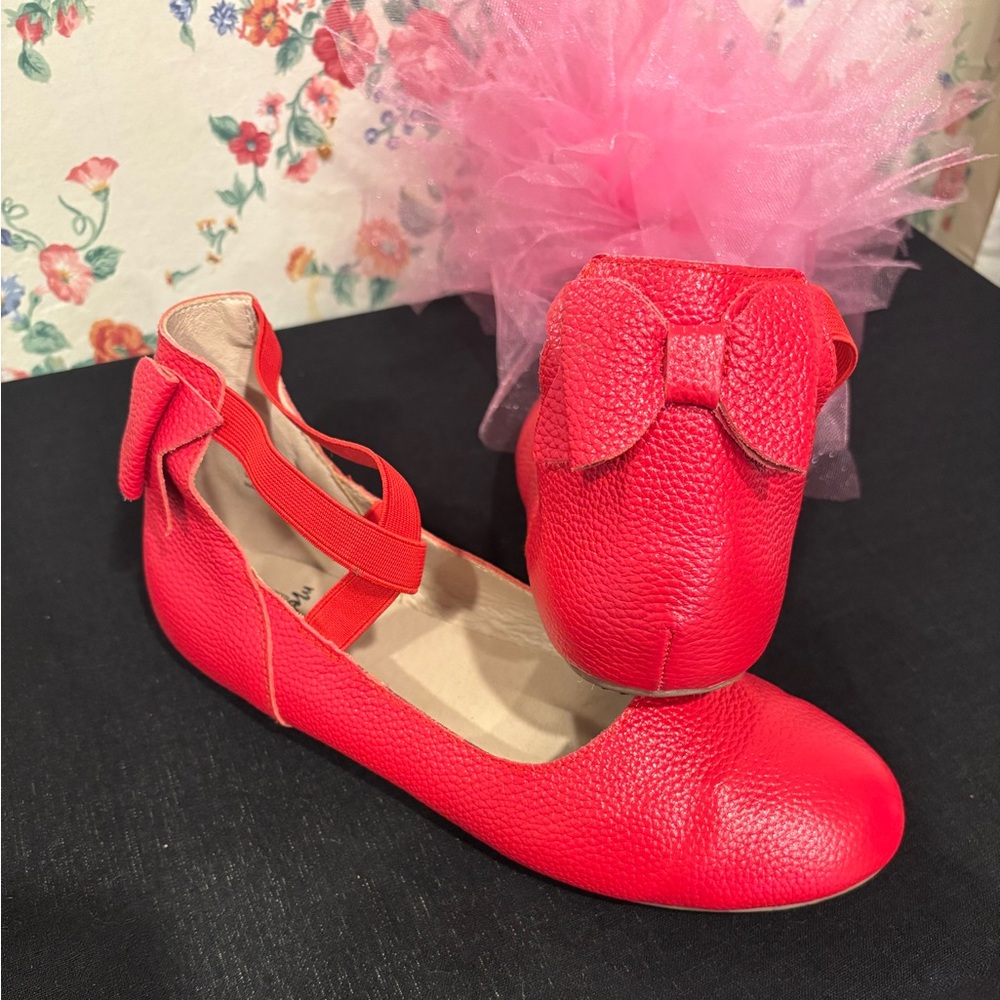 MONKEY FEET Red Ballerina Ankle Strap Flats Bow Detail Size 39 Women's 8-8.5❤️